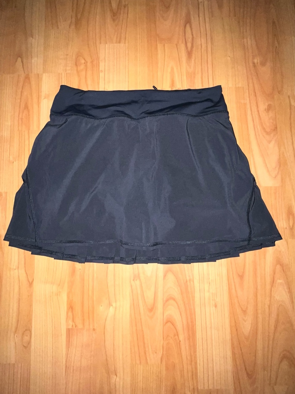 lululemon pace setter skirt in black